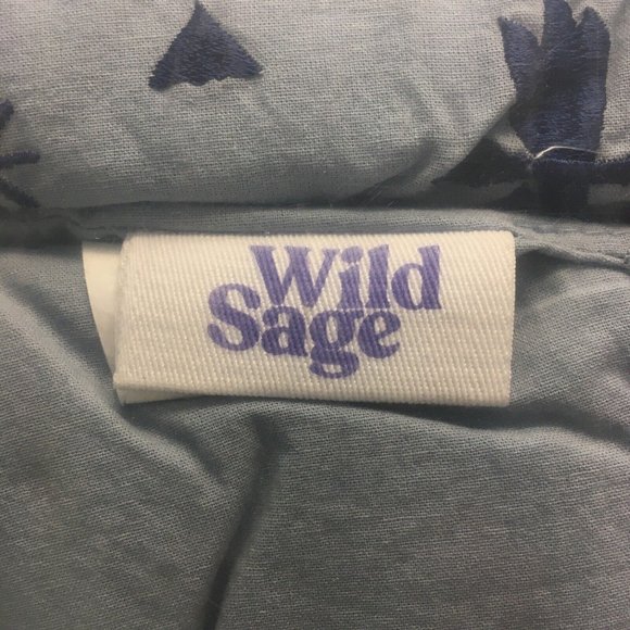 SOLD❗ KING Wild Sage Alana COMFORTER SET -Light Blue Embroidered Geo pattern - Picture 5 of 9